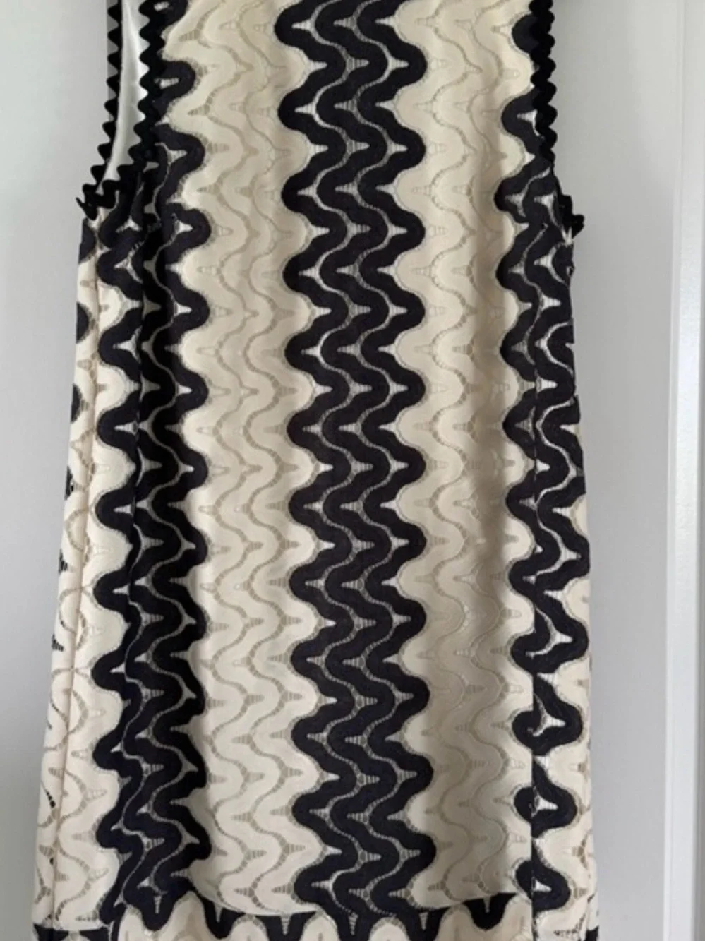 kate spade Black and Cream Wavy-Stripe Midi Skirt